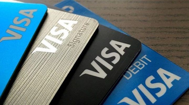 Visa, nağd pul istifadə etməyən şirkətə 10 min dollar verəcək