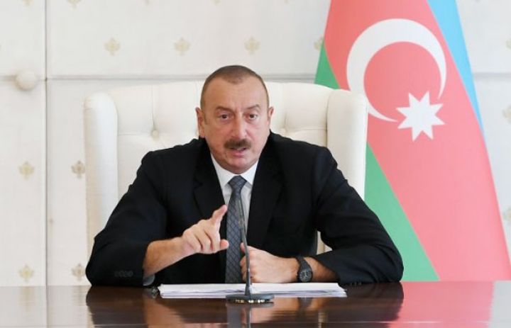 Prezident nağdsız ödənişlərin artırılması ilə bağlı tapşırıqlarını verib
