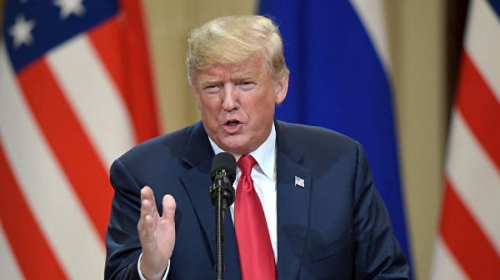 Donald Tramp avtomobil idxalına rüsum tətbiqini yarım il təxirə salıb