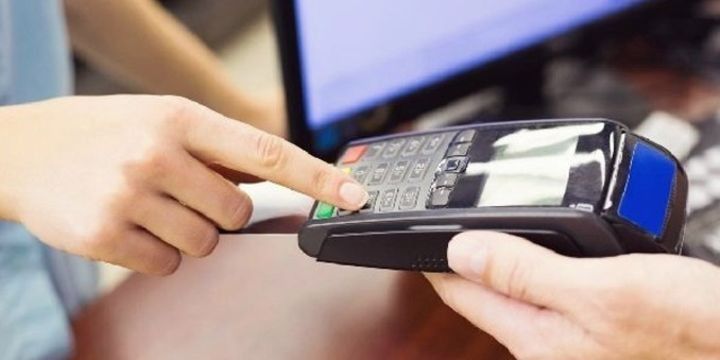 Nağdsız əməliyyatlar 2023-də 1 trilyon dolları aşacaq