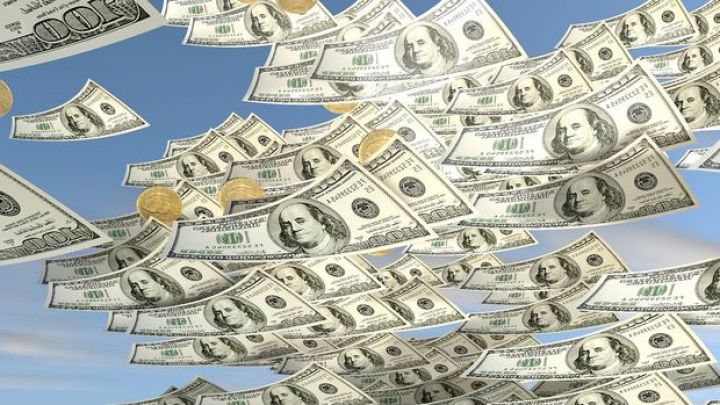 Dolların sabaha olan rəsmi məzənnəsi açıqlandı