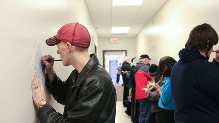 ABŞ-da işləyənlərin sayında tarixi azalma - İŞSİZLİK 15%-Ə YAXINLAŞIB