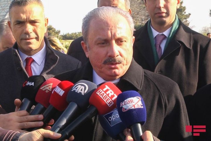 ﻿ Mustafa Şentopun Azərbaycana səfəri başlayıb