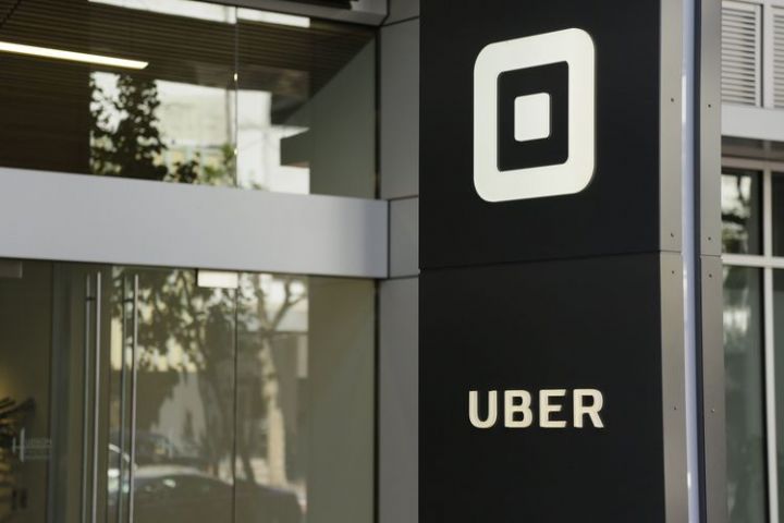 "Uber"in xalis zərəri ötən il 6,8  milyard dollar olub