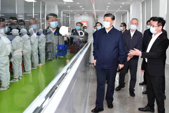 "Özəl şirkətlər Çinin ÜDM-nin 60%-dən çoxunu təmin edir"