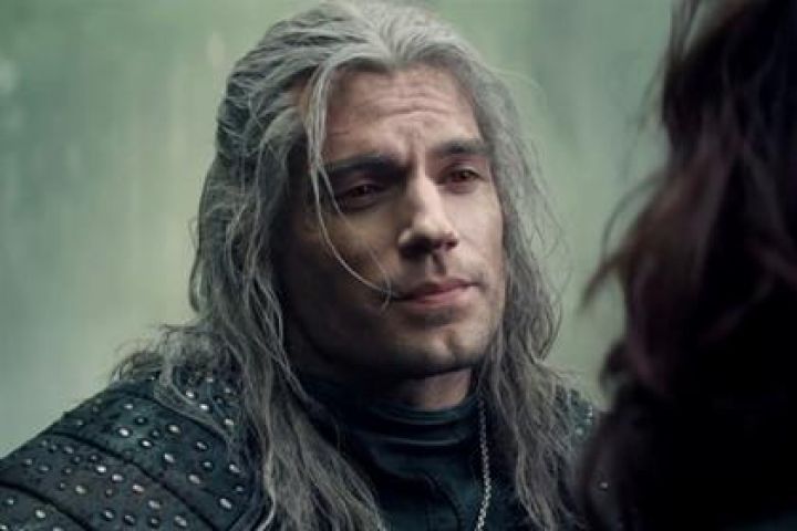 Netfix ən populyar televiziya şoularının və filmlərinin statistikasını açıqlayıb