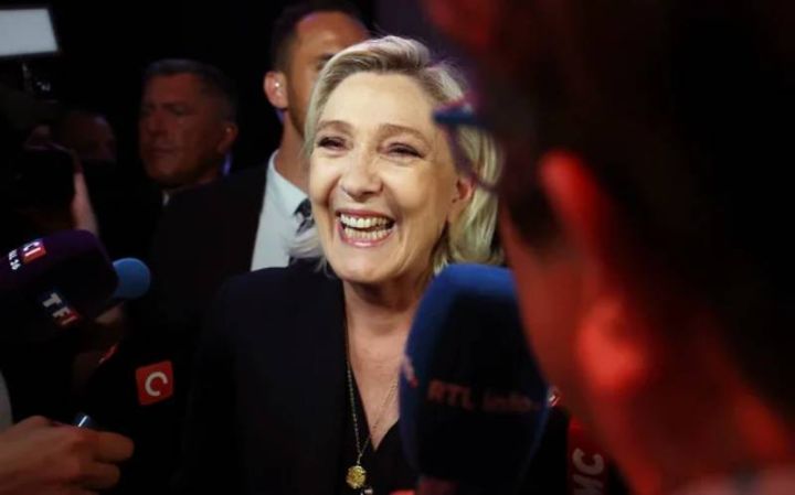 Fransada parlament seçkilərinin birinci turunda Marin Le Penin sağçı partiyası  qalib gəlib