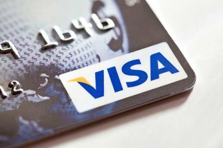 "Visa"nın mənfəəti dördqat azalıb