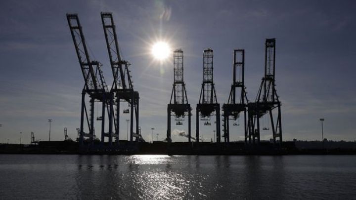 Çindən 30 ilin ən yüksək xarici profisiti