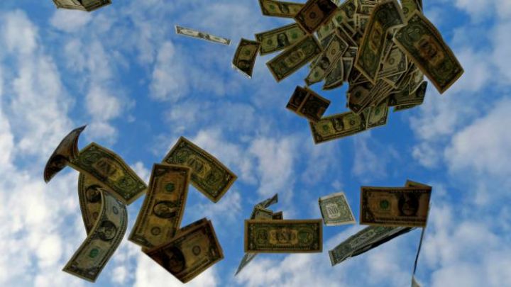 ABŞ-ın iri banklarından əmanətçilərə qeyri-adi çağırış: “Gəlin, pulunuzu götürün”