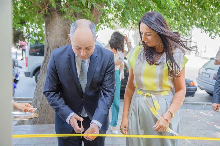 Bank yeni konseptdə “28 May” filialını açdı