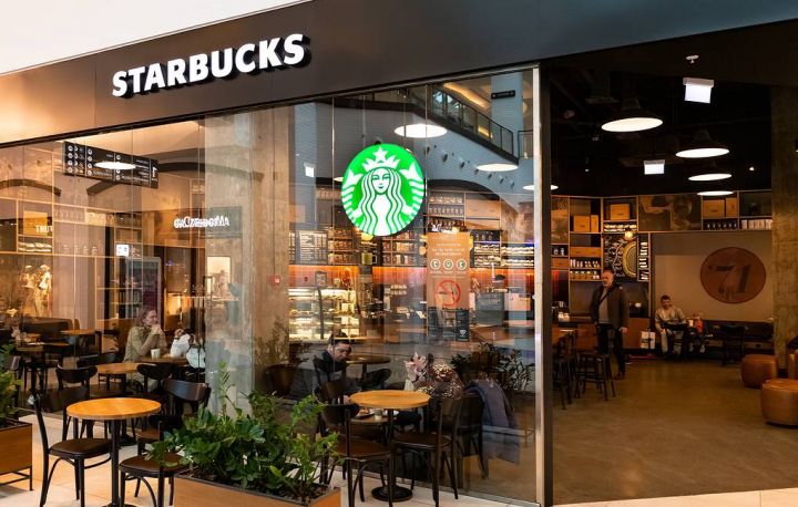 Starbucks Rusiyadakı biznesini dayandırdı