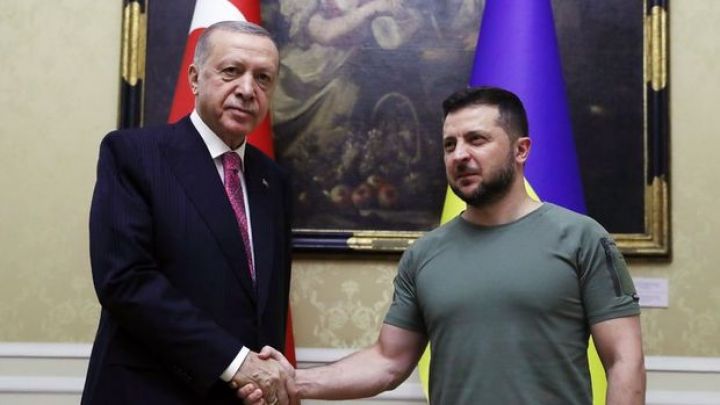 Türkiyə ilə Ukrayna arasında infrastrukturun bərpası üzrə sazişi imzalanıb