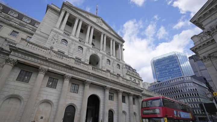 İngiltərə Bankından qlobal iqtisadiyyatbarədə pessimist qiymətləndirmə