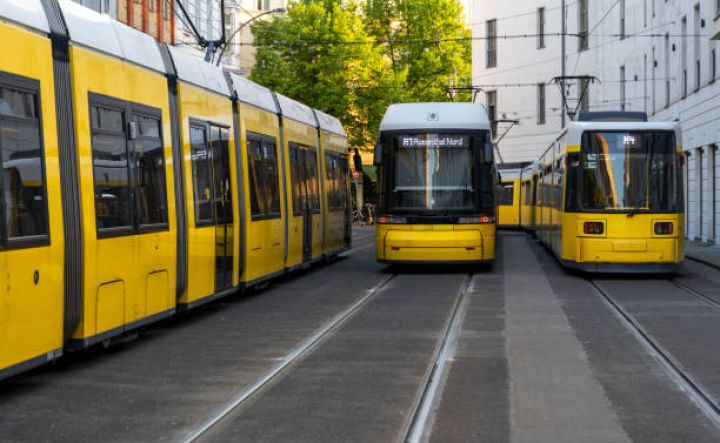Nazir müavini: "Tramvay xətlərinin çəkilməsi müzakirə edilmir"