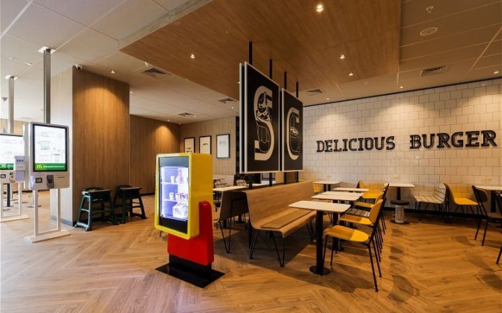 Şüvəlanda yerləşən “McDonald's” restoranı təmirdən sonra yenidən fəaliyyətə başlayıb - FOTO
