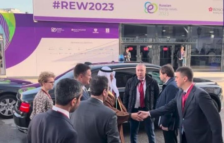 Rusiya və Səudiyyə Ərəbistanı neft bazarındakı vəziyyəti və qiymət dinamikasını müzakirə edəcək