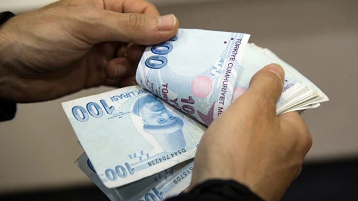 Fitch Türkiyənin iqtisadi artım proqnozunu artırıb