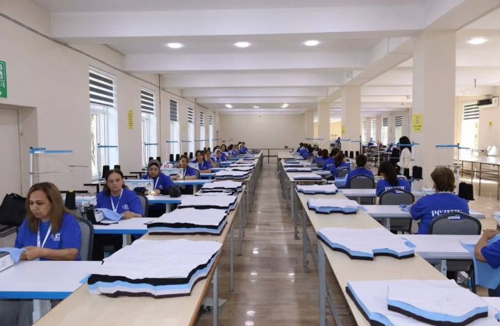 Naxçıvan şəhərində yeni tikiş fabriki fəaliyyətə başlayıb