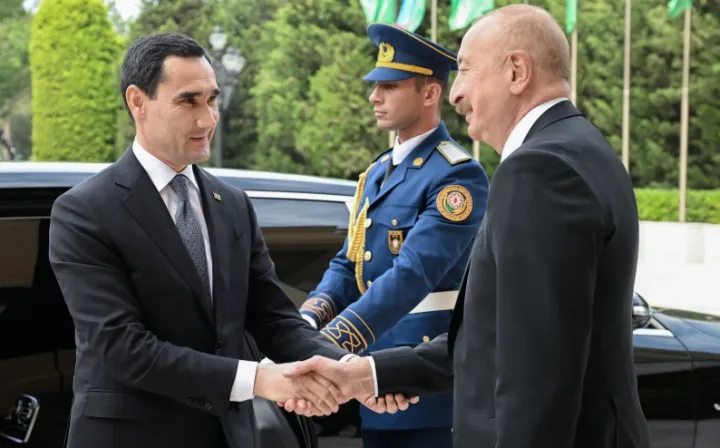 Sərdar Berdiməhəmmədovun rəsmi qarşılanma mərasimi olub